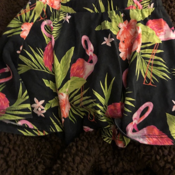 OK there’s five different outfits to choose from - Picture 3 of 15